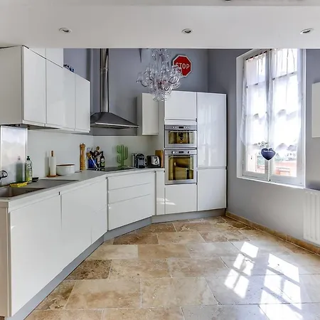 Lejlighed Superbe Duplex Tres Original Au Coeur Du Cannet ! *